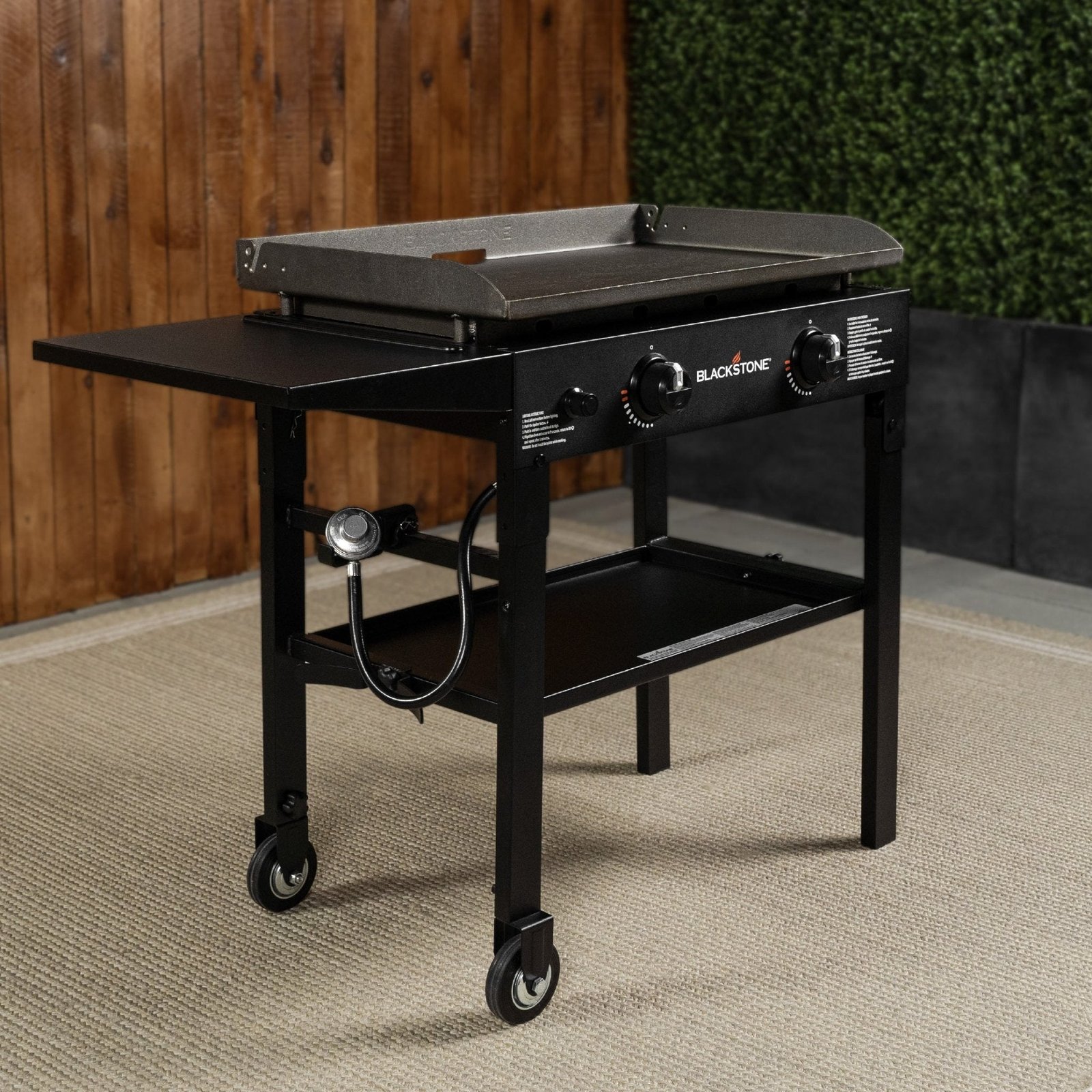 blackstone-28-griddle-cooking-station-3528457.jpg