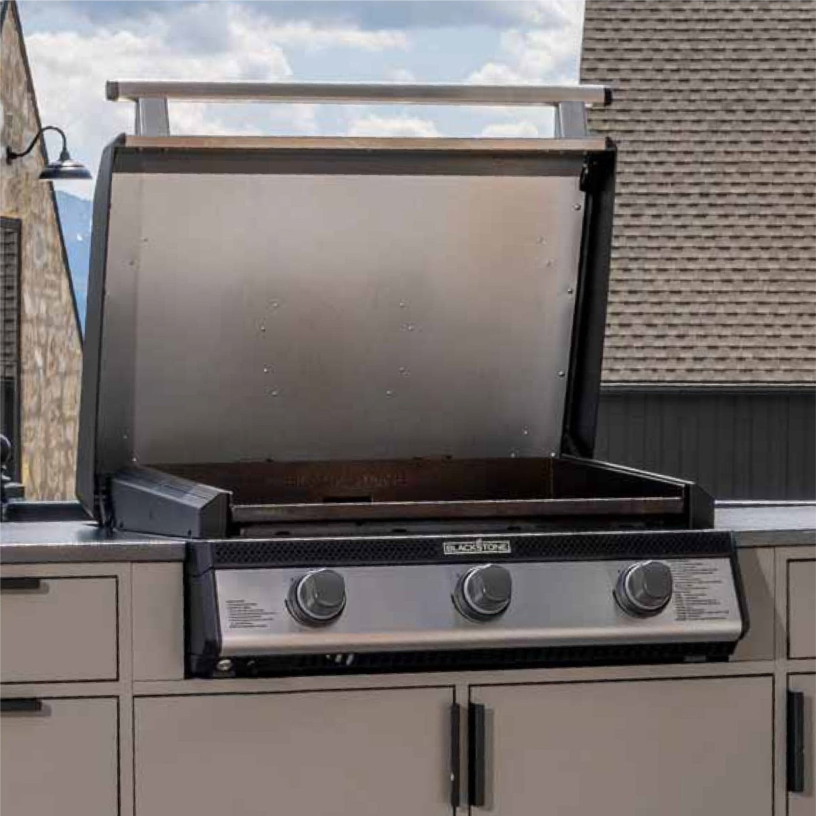 28-drop-in-griddle-with-hood-natural-gas-2499796.jpg