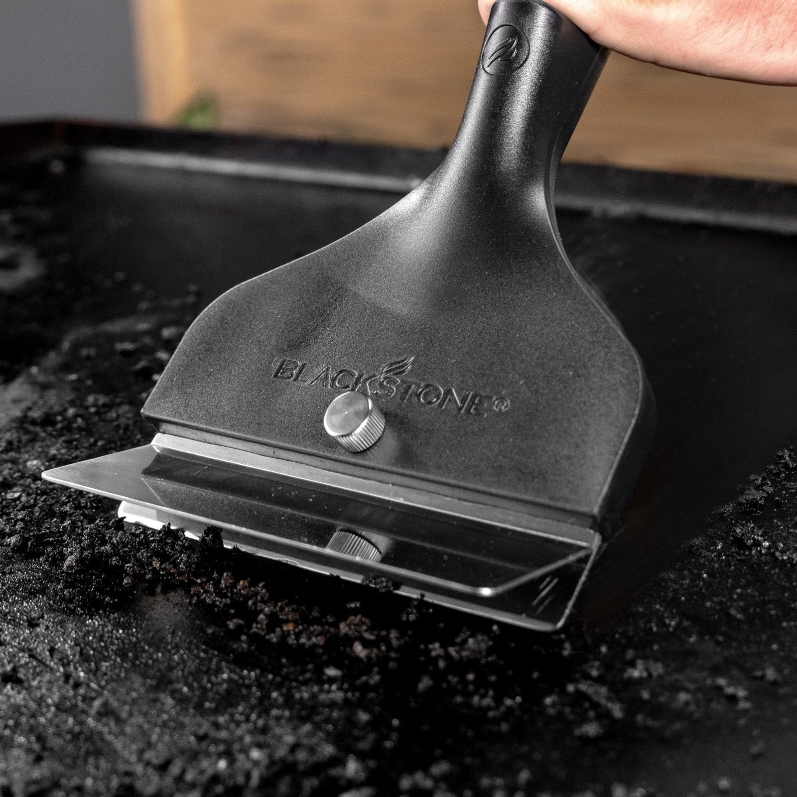 griddle-scraper-with-cleaning-brick-9973006.jpg