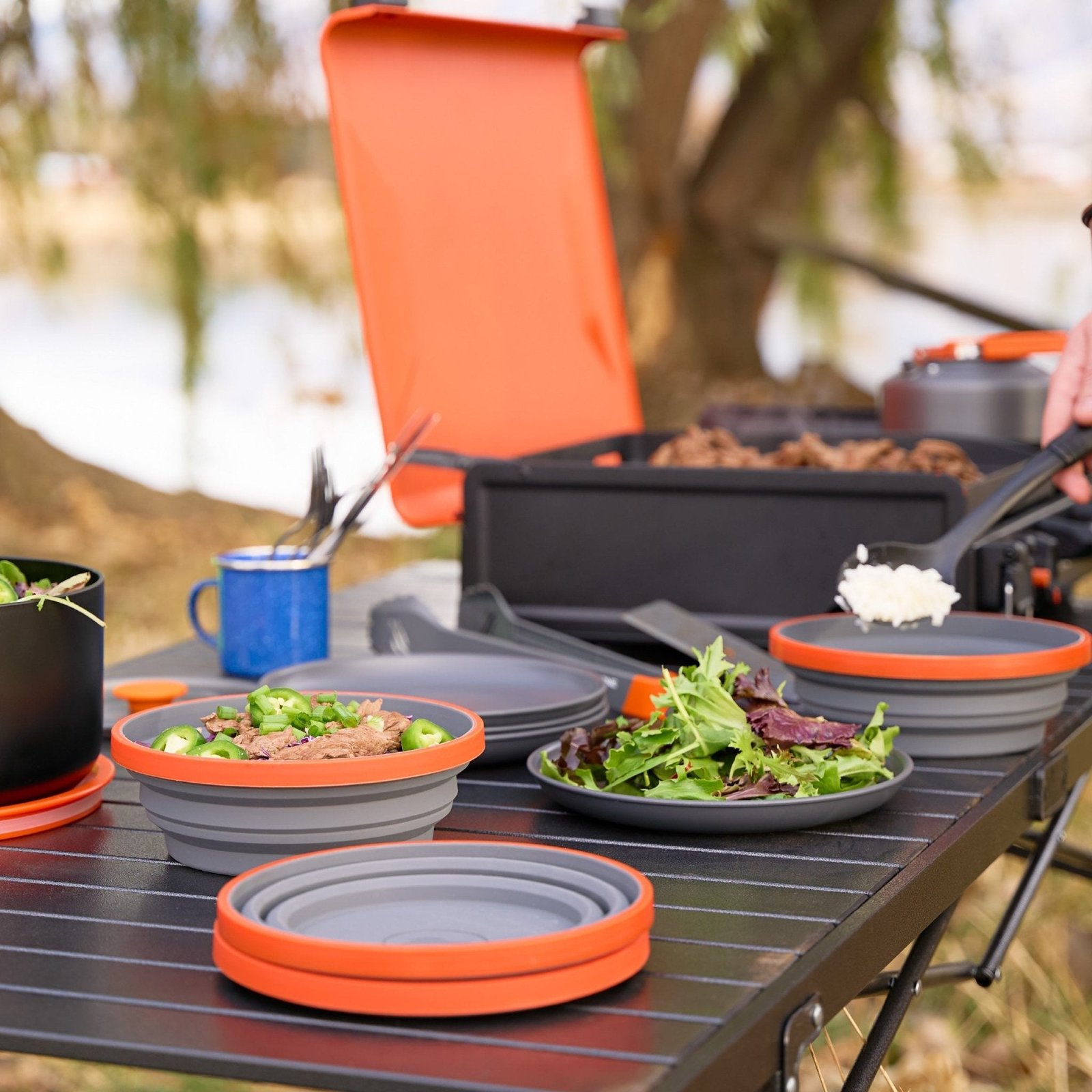 otg-camping-tableware-set-8656553.jpg